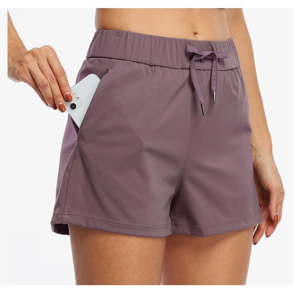 NEW Willit Shorts Hiking athletic Active Running Pockets 2.5" S
